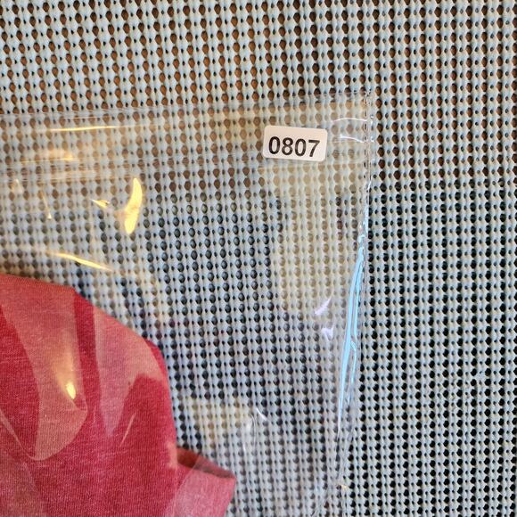 Volcom Men's Large Red Polo Shirt - Classic Casual Style with Comfort - Picture 6 of 6